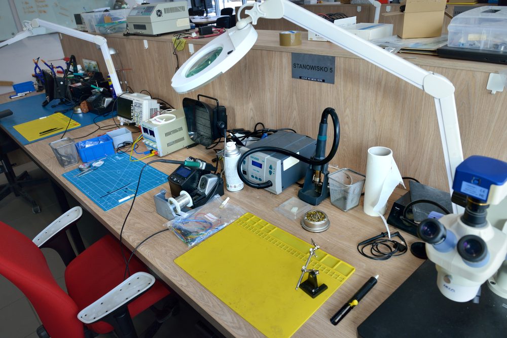 Praca nad technologią w laboratorium